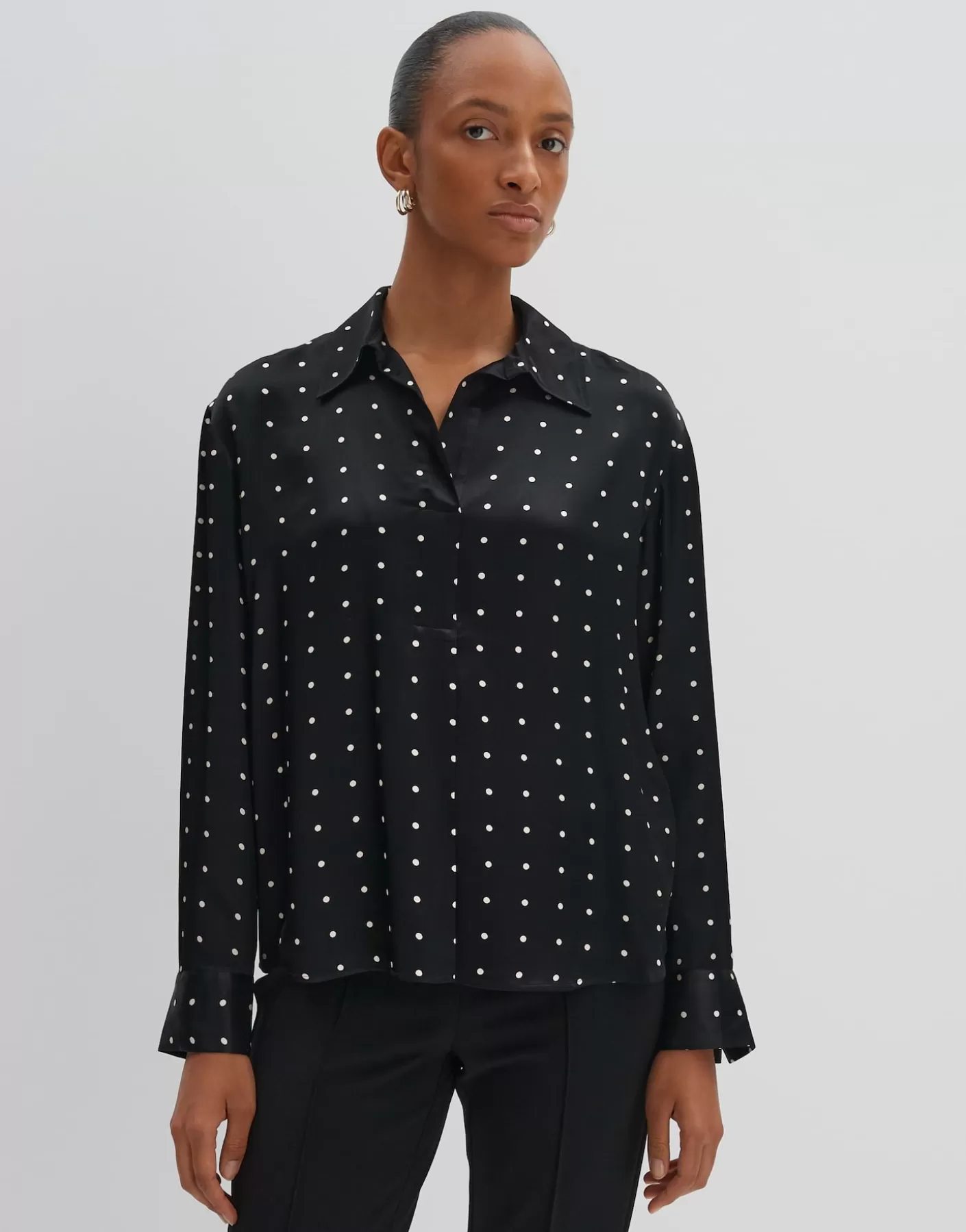 Chemisiers<OPUS Commander Blouse En Satin Zilow Noir En Ligne black