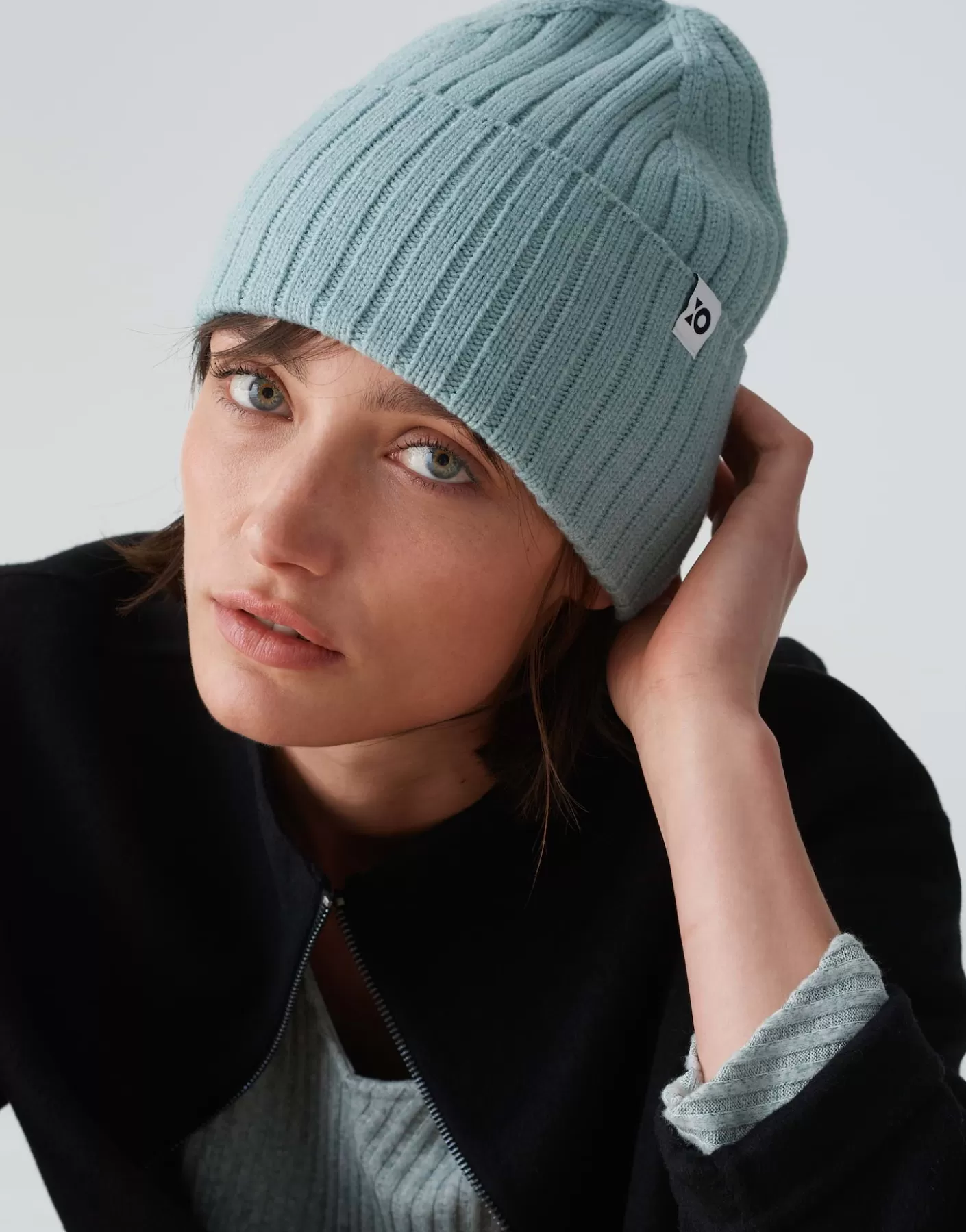 Accessoires<OPUS Commander Bonnet Adela Cap Bleu En Ligne glacier blue