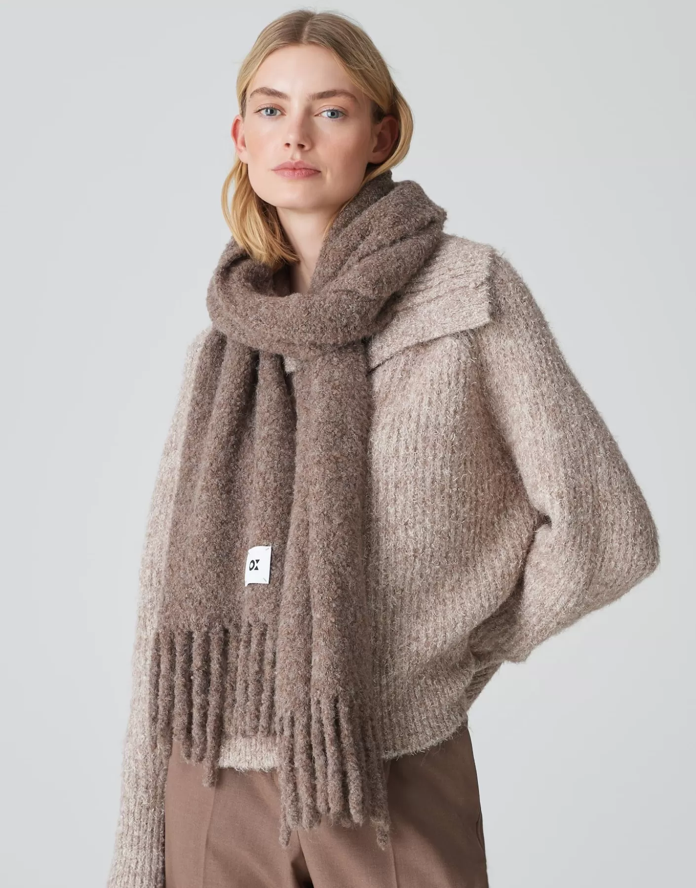 Accessoires<OPUS Commander Écharpe Surdimensionnée Amoni Scarf Marron En Ligne cocoa