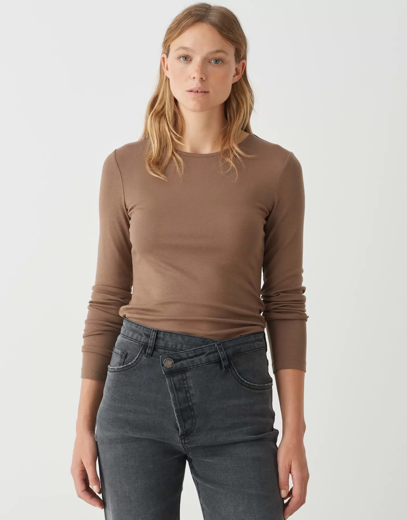 Chemises<OPUS Commander Chemise De Base Sogeti Marron En Ligne cocoa