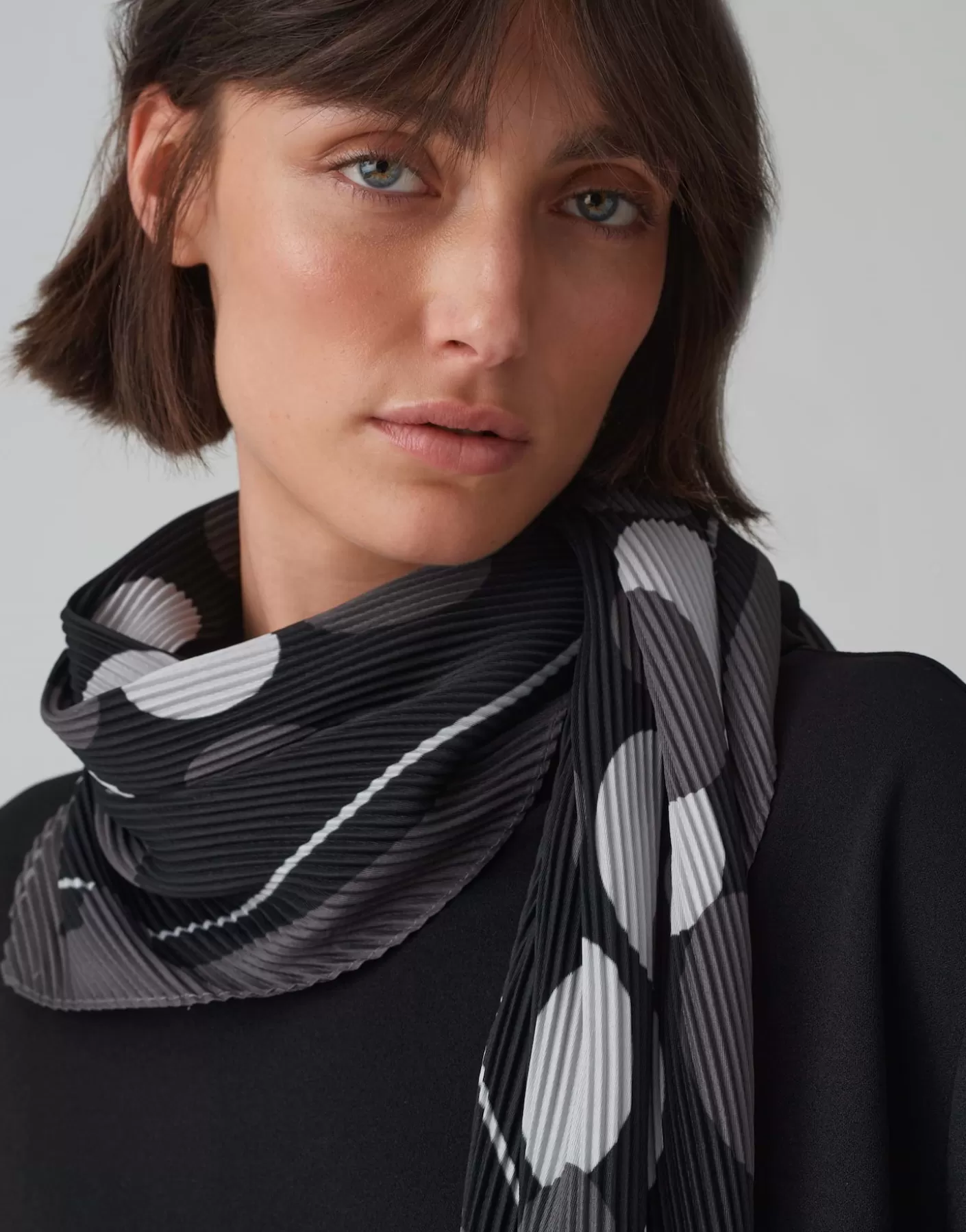 Accessoires<OPUS Commander Foulard Aedgy Scarf Noir En Ligne black