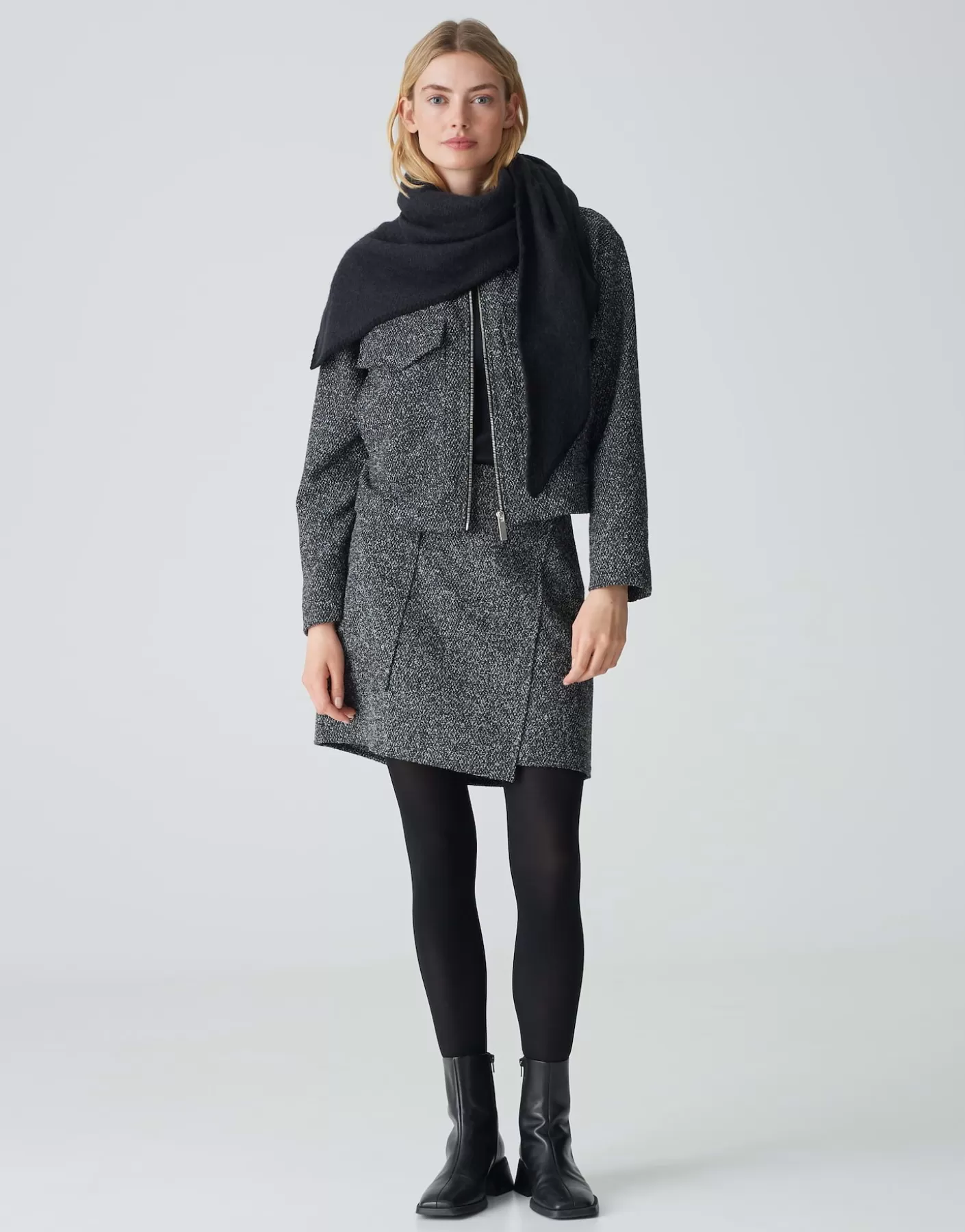 Accessoires<OPUS Commander Foulard Amadsi Scarf Noir En Ligne black
