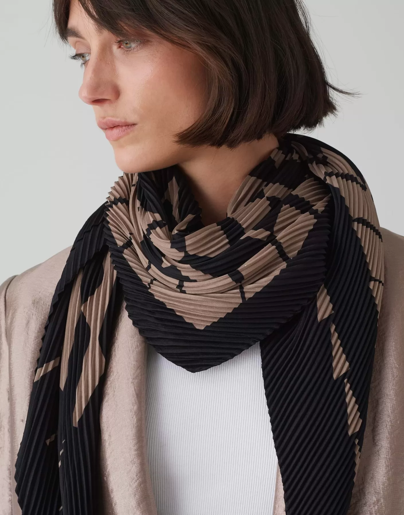 Accessoires<OPUS Commander Foulard Awirla Scarf Noir En Ligne black