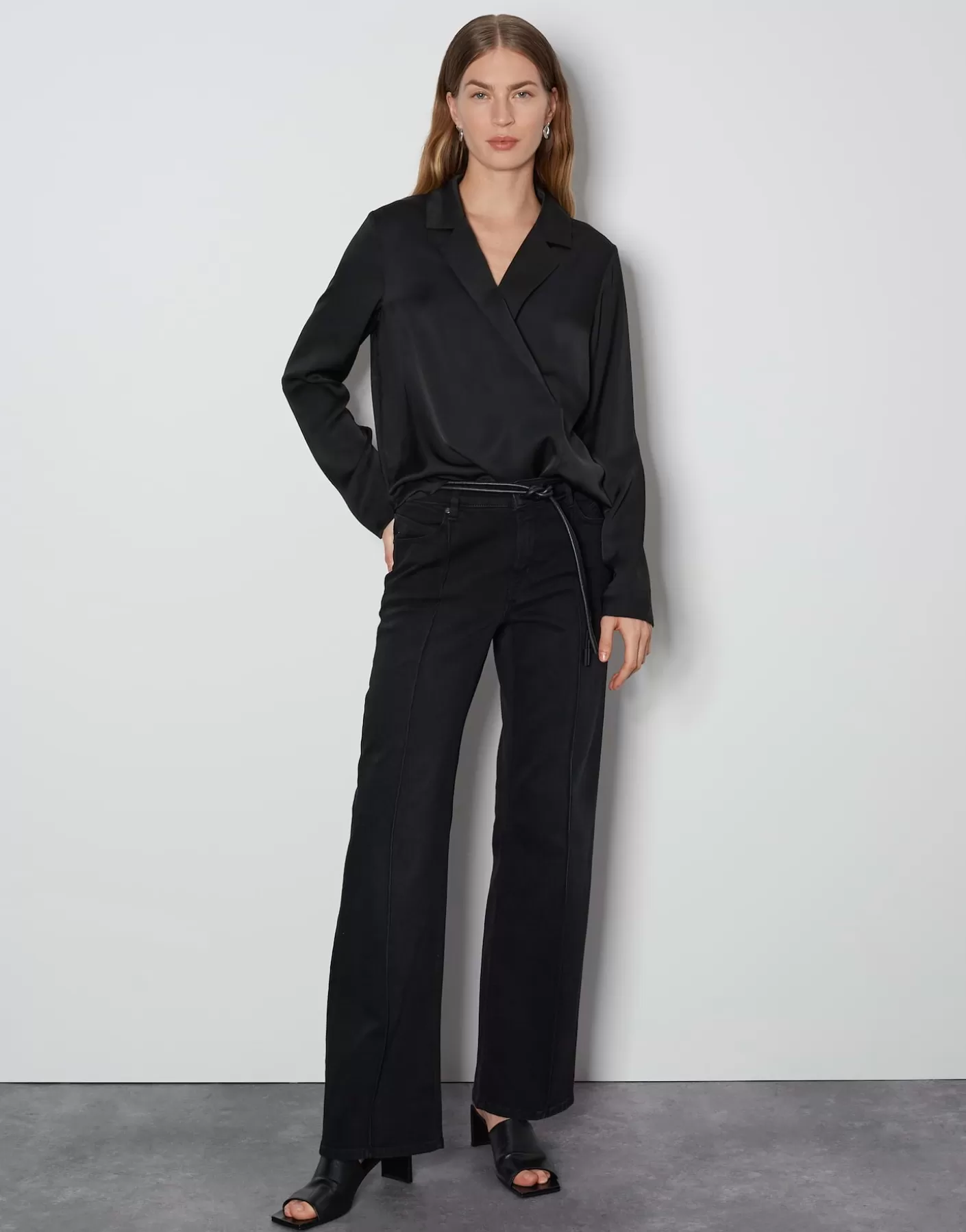 Jeans<OPUS Commander Jean Long évasé Carie Line Noir En Ligne dusty black