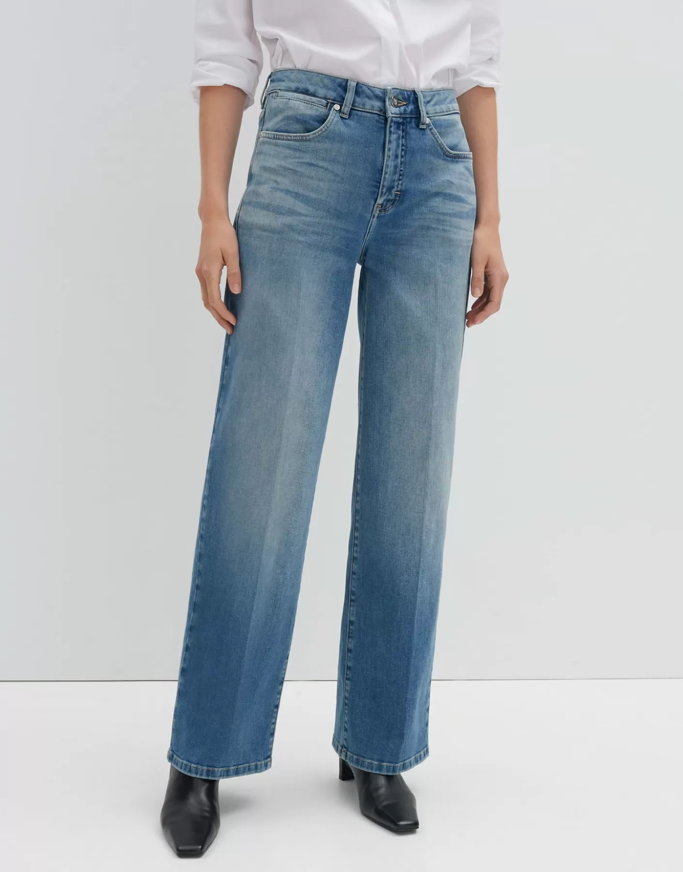 Jeans | Meilleures Ventes<OPUS Commander Jeans à Jambe Large Cellma Iconic Bleu En Ligne mid hazy blue