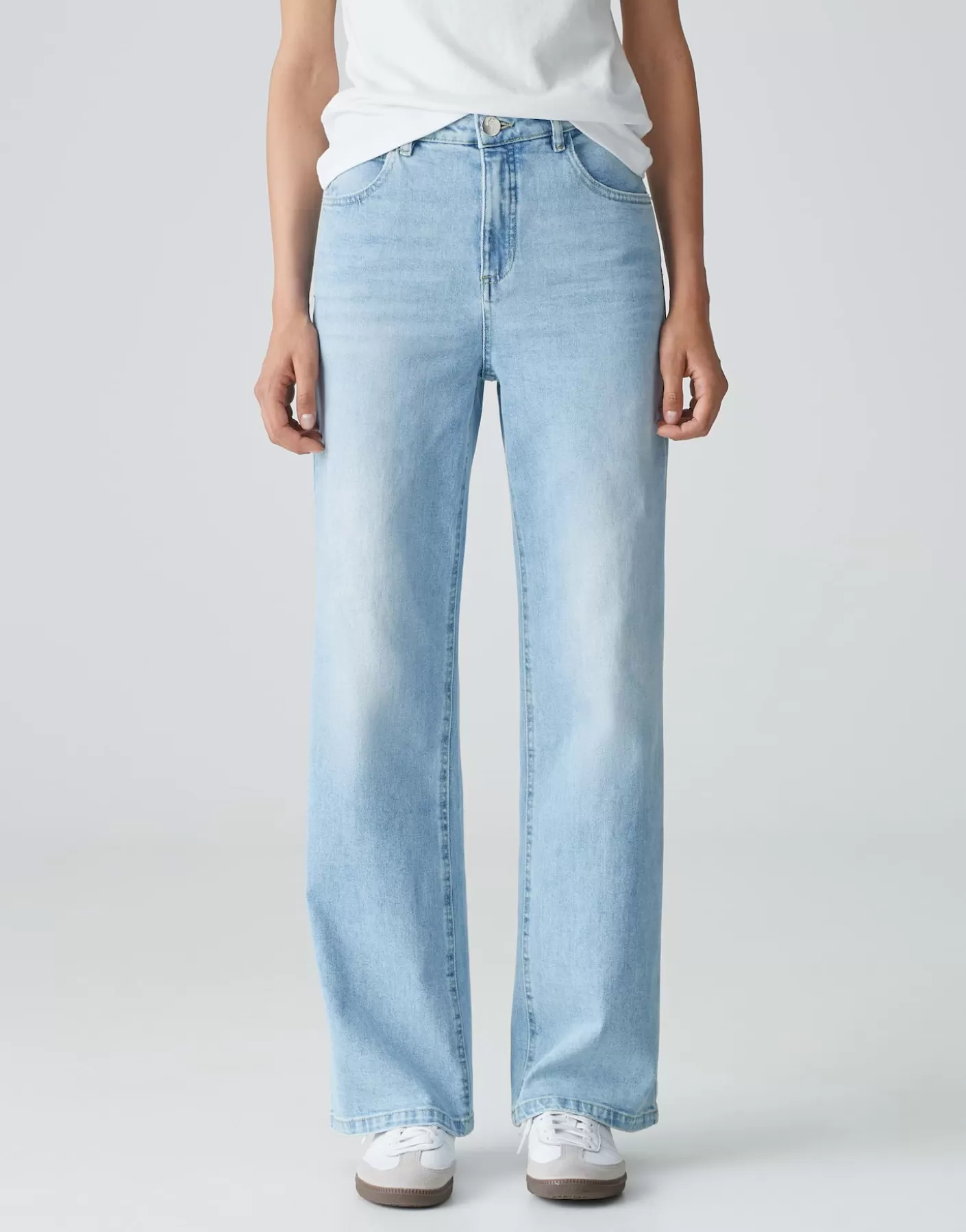 Jeans<OPUS Commander Jeans à Jambe Large Mivy Bleu En Ligne light authentic bleached