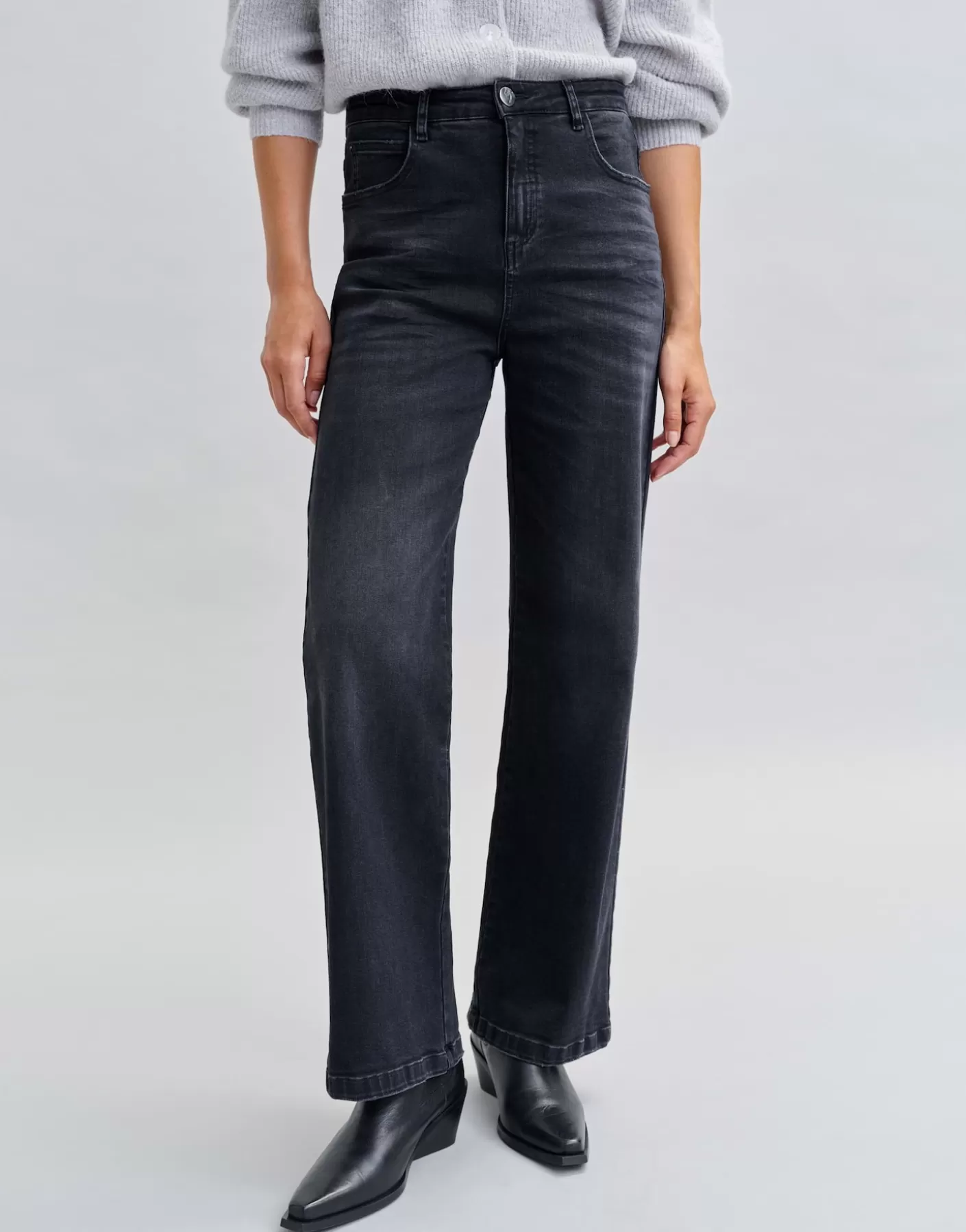 Jeans | Meilleures Ventes<OPUS Commander Jeans à Jambe Large Mivy Noir En Ligne deep black washed