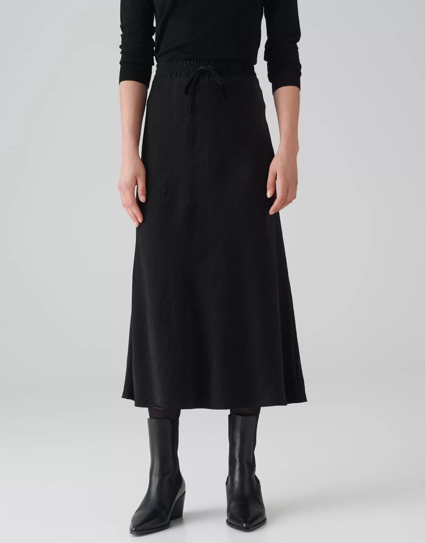 Jupes<OPUS Commander Jupe En Satin Rawi Noir En Ligne black