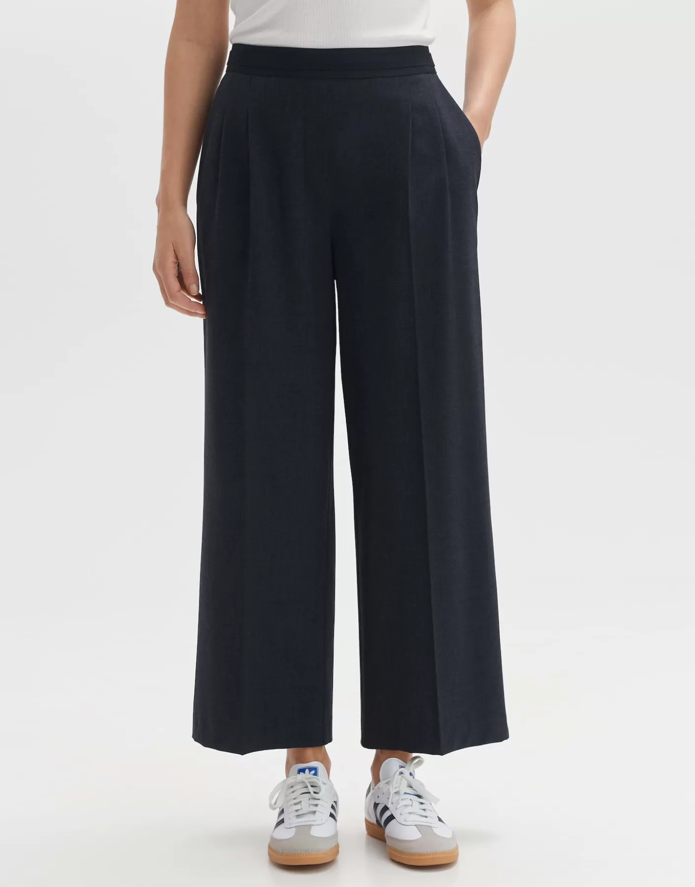 Pantalons<OPUS Commander Pantalon à Plis Malma Bleu En Ligne coal blue