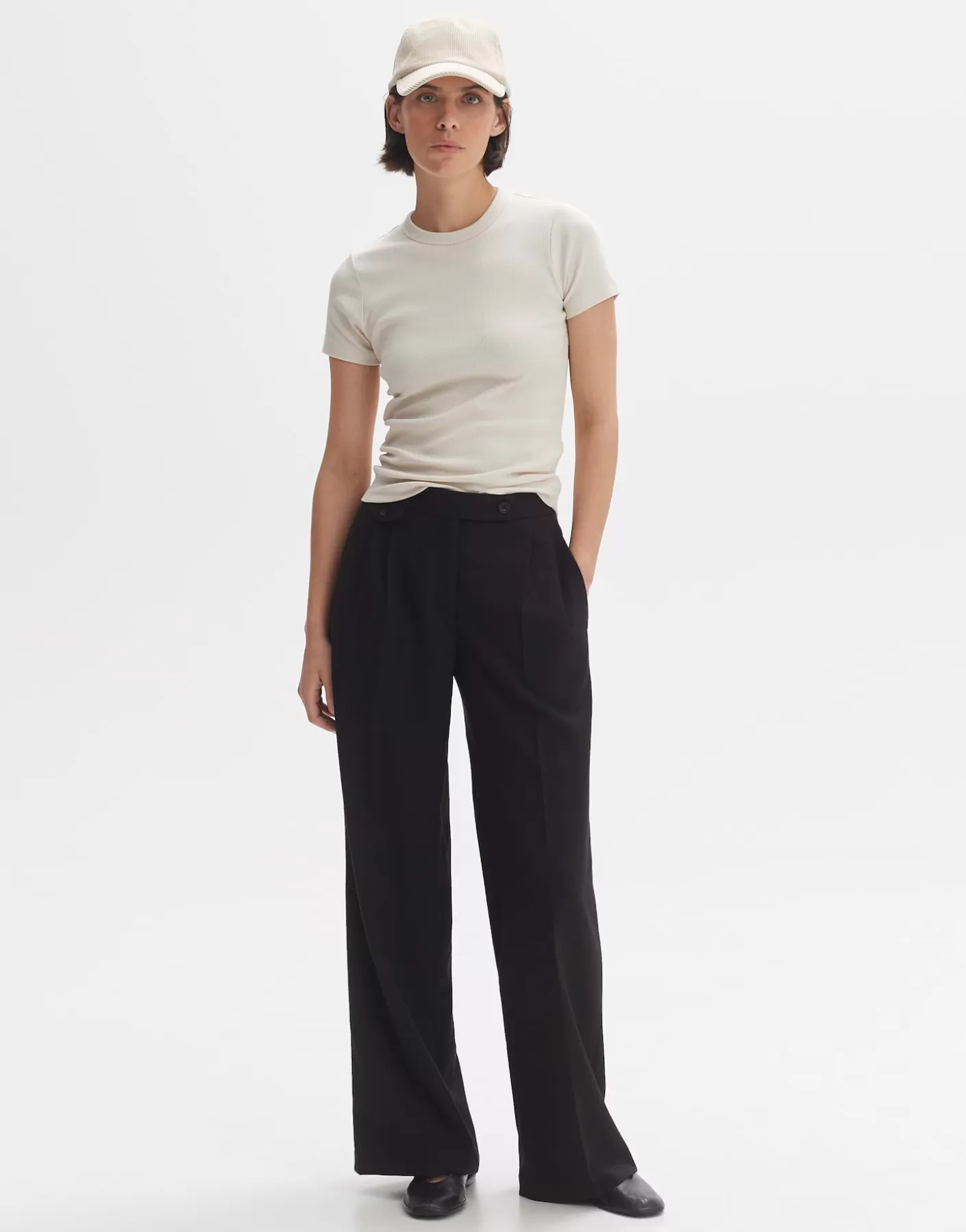 Pantalons<OPUS Commander Pantalon à Plis Marzena Asymmetric Noir En Ligne black