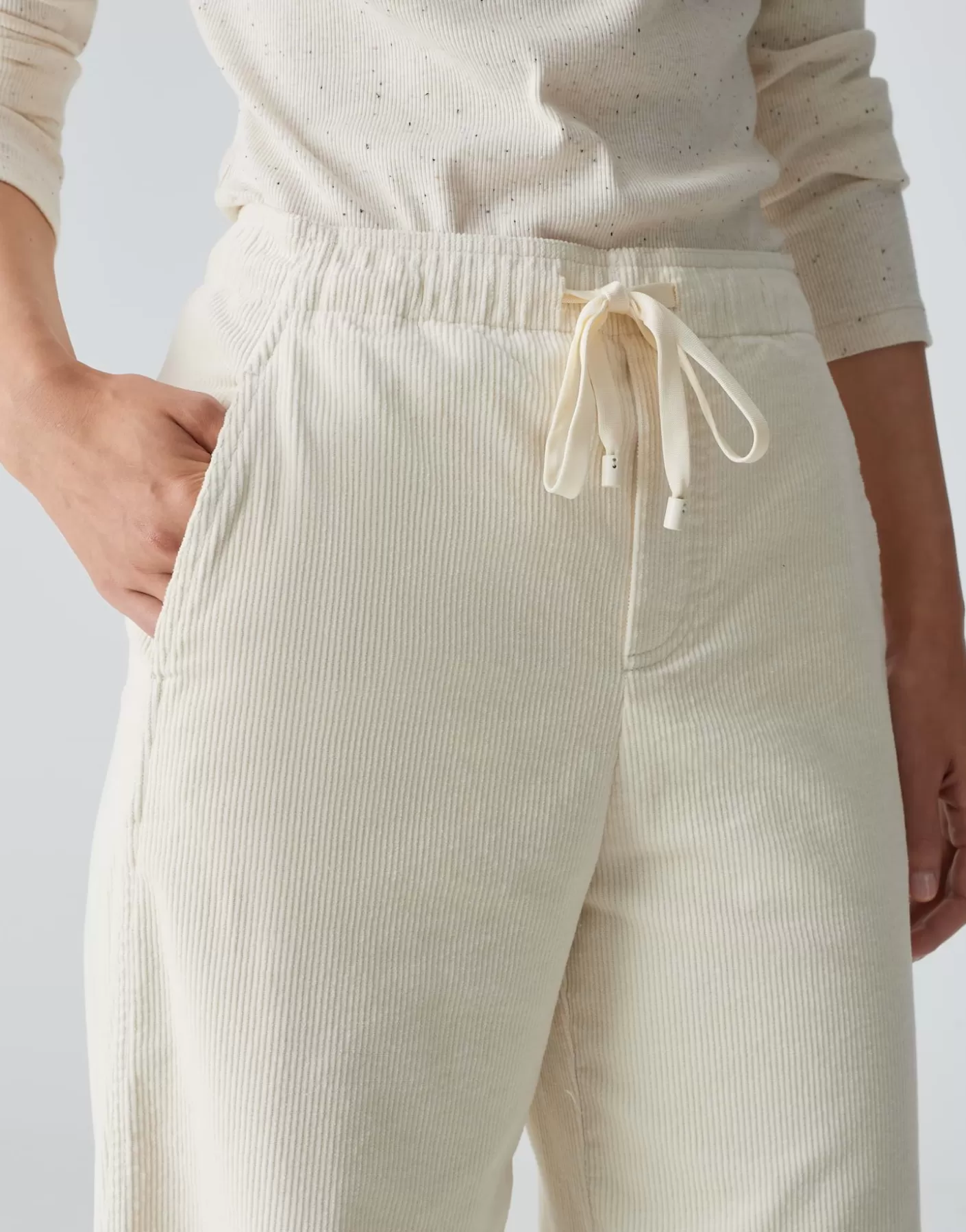 Pantalons | Meilleures Ventes<OPUS Commander Pantalon En Velours Côtelé Mileni Track Blanc En Ligne soft cream